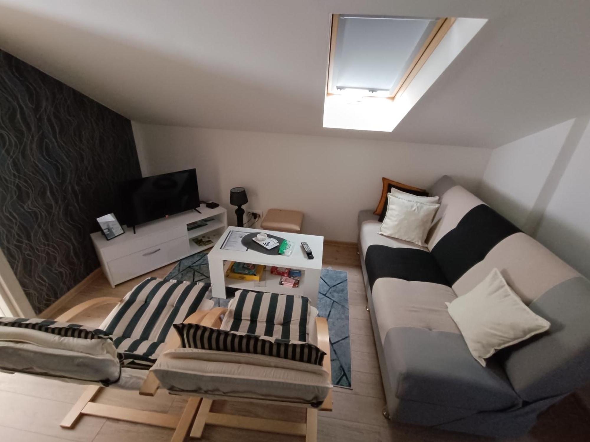 Apartmani S - Dsn Kraljevo Oda fotoğraf